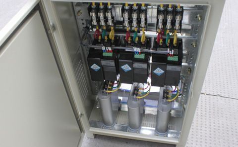 為什么大多數(shù)電力電容器的額定電壓會選擇450V或480V？